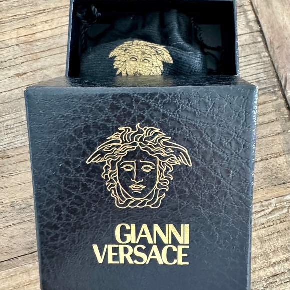 Gianni Versace Vintage Iconic Bracelet with Crystal Medusa Gold Shade - Picture 5 of 6